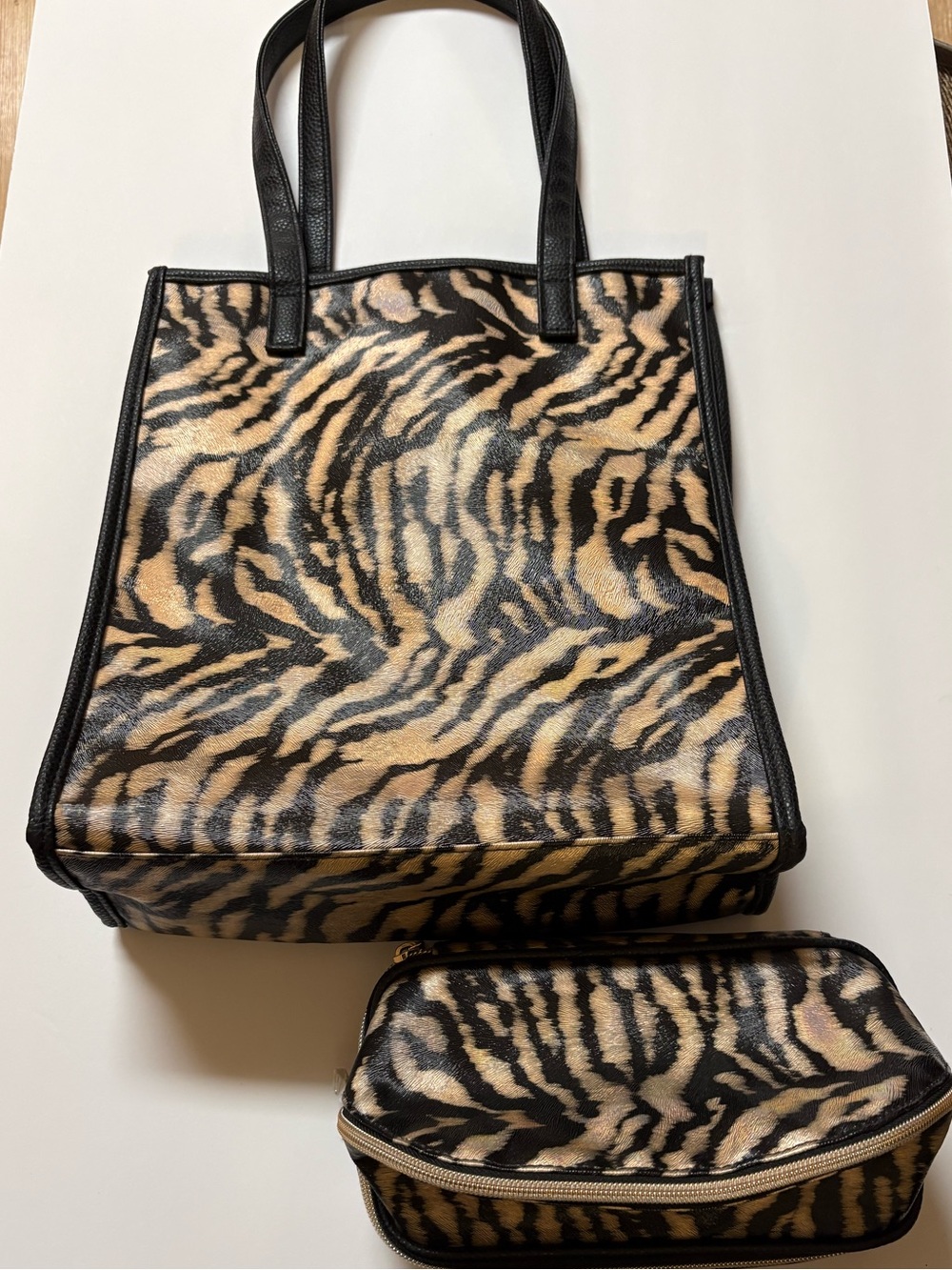 Unbranded Animal Print Tote with Matching make-up Pouch - Black & Tan